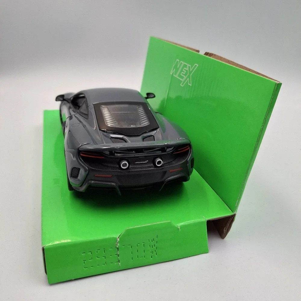 WELLY 1:24 McLaren 675LT Coupe - Gray New Exploration Of Models 8+‎